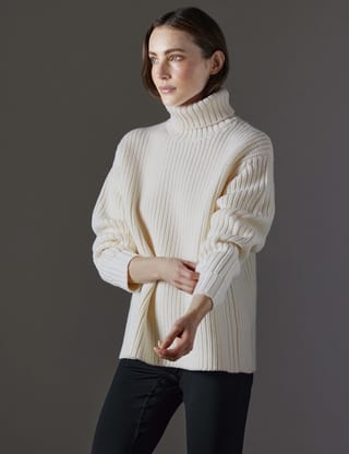 Sherwood Turtleneck Sweater