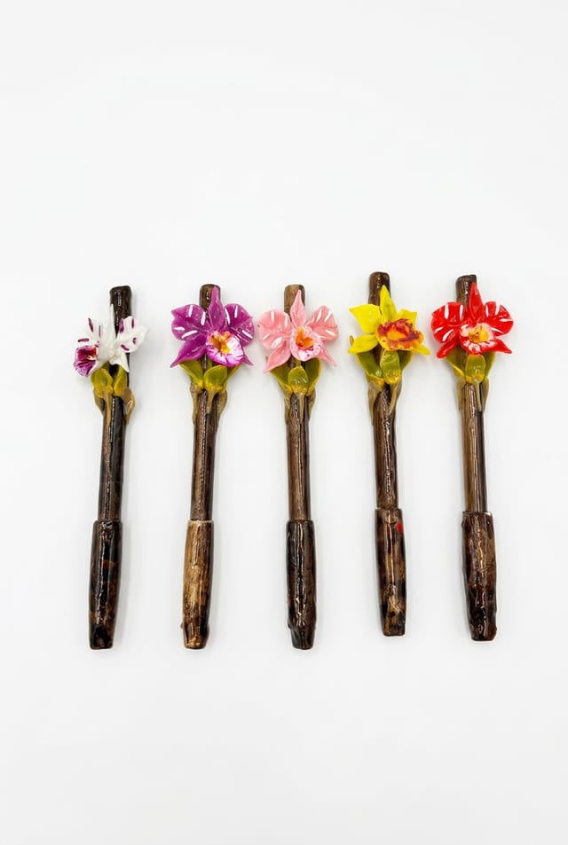 Lapicero con diseño de orquídea Cattleya