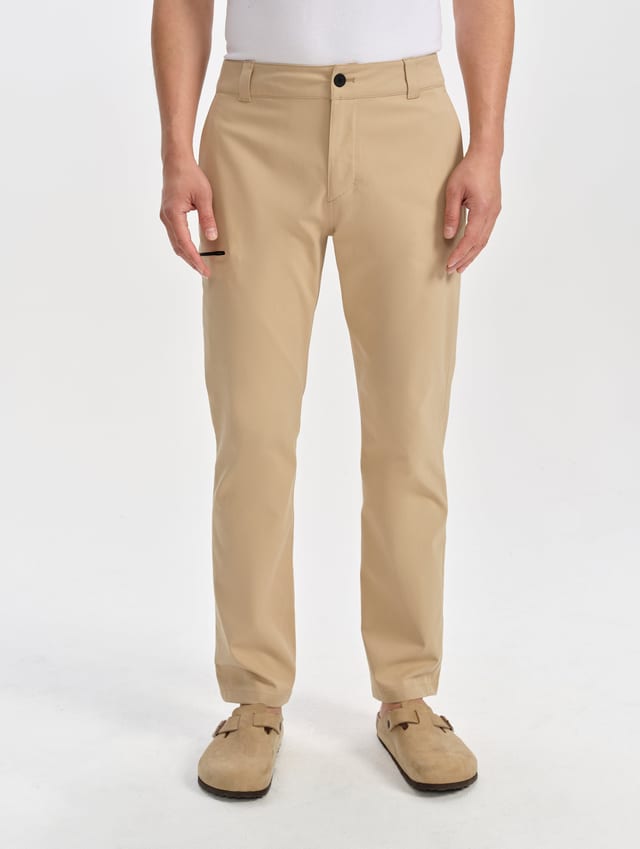 Pantalón técnico repelente al agua hombre