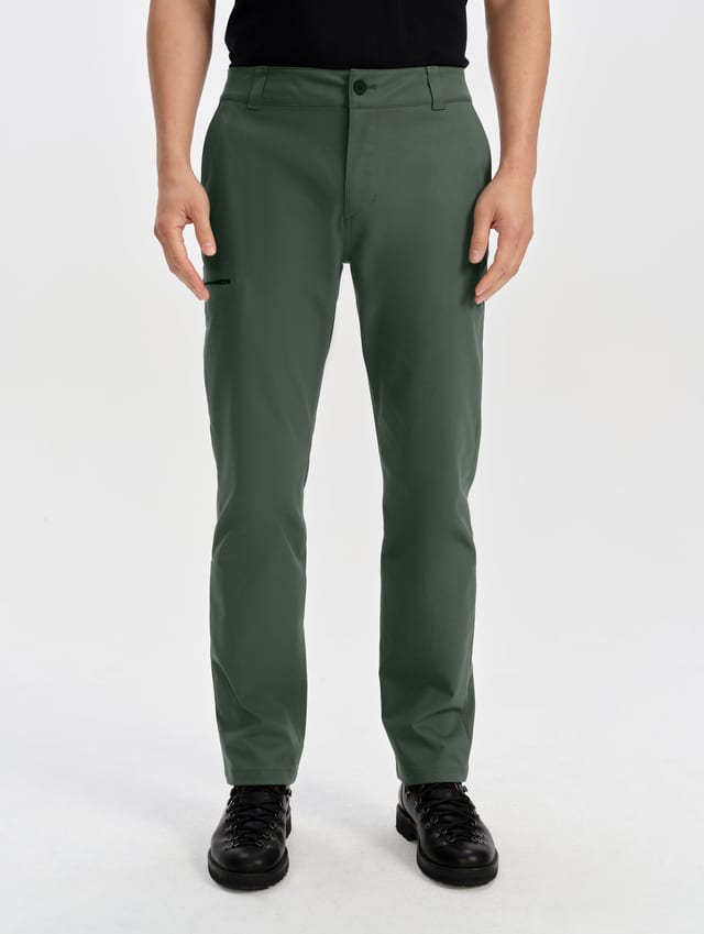 Pantalón técnico repelente al agua hombre