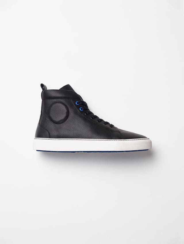 Zapatilla de cuero caña alta hombre
