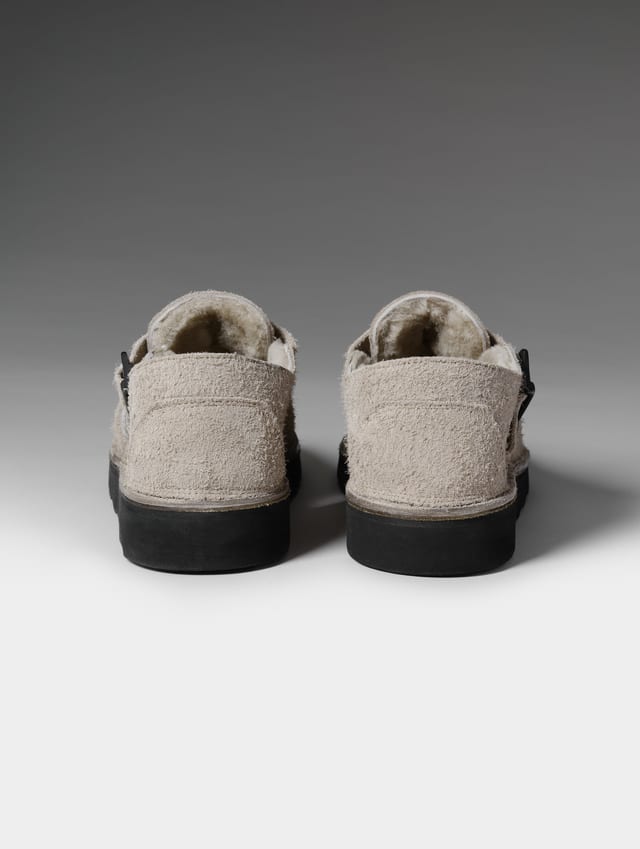 Zapato tipo zueco con hebilla hombre