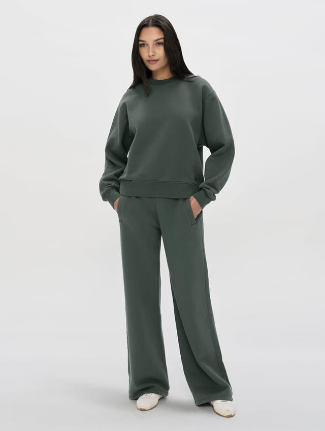 Pantalón de buzo pierna ancha mujer