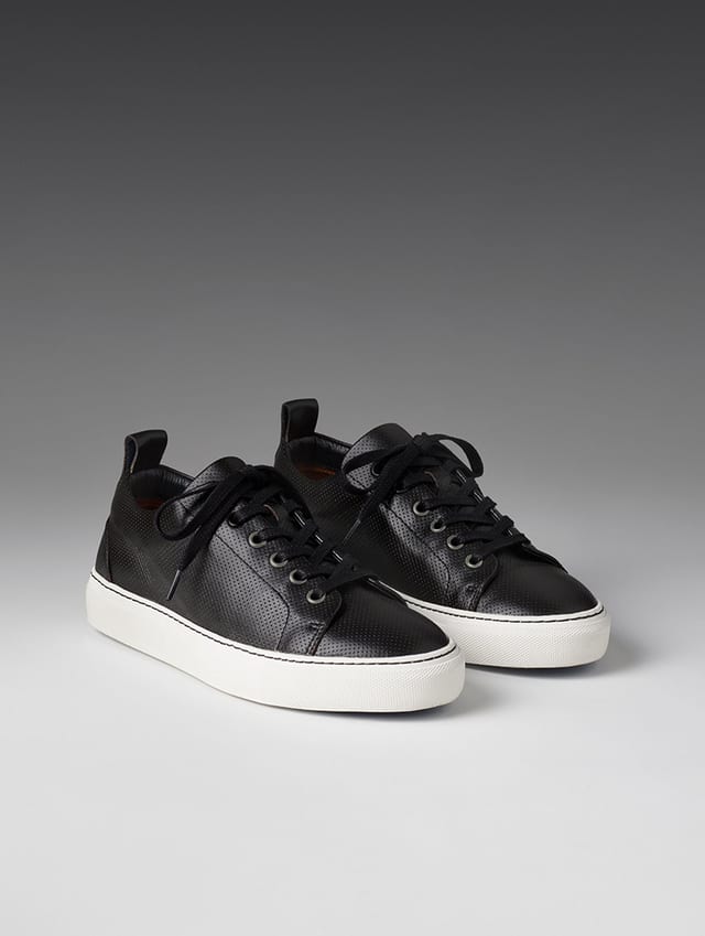 Zapatilla de cuero mujer