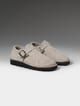 Zapato tipo zueco con hebilla hombre
